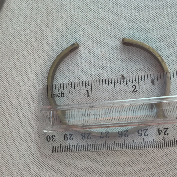 Vintage copper magnet healing cuff bracelet - Picture 3 of 7